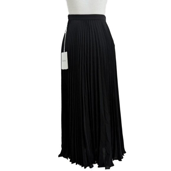 NWT: Valentino 100% Silk Black Skirt with Accordion Pleats - Picture 2 of 11